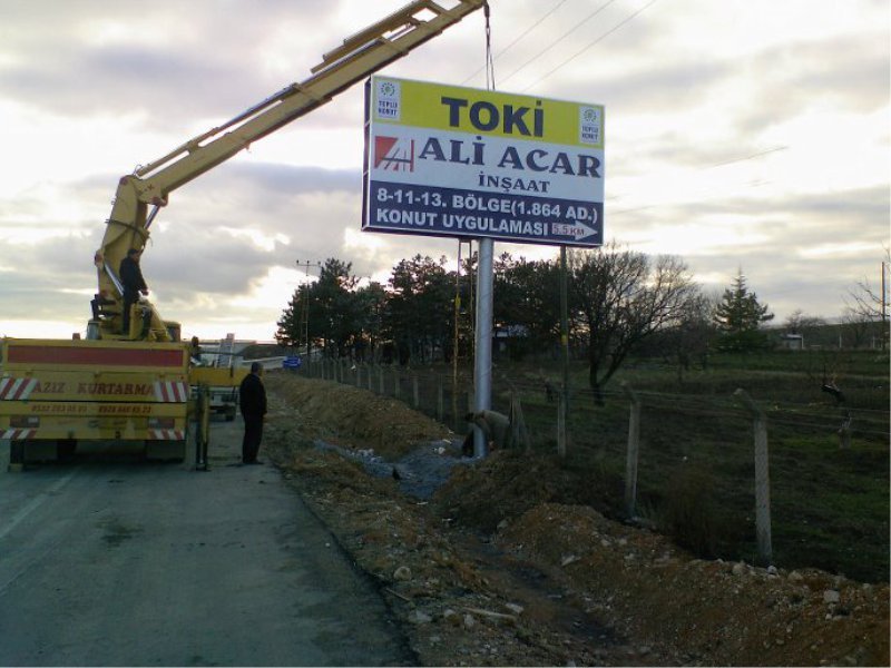 Işıksız totem tabela